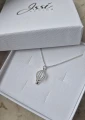 Naszyjnik BALON ze srebra 925 w pudełku Issi Jewelry – pomysł na prezent dla podróżniczki.jpg