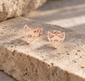 FOXY kolczyki z lisem origami w różowym złocie 18K na kamieniu.png